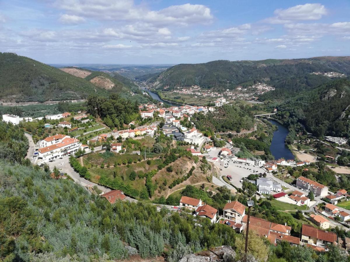Mondalva Guesthouse Sao Pedro de Alva 외부 사진